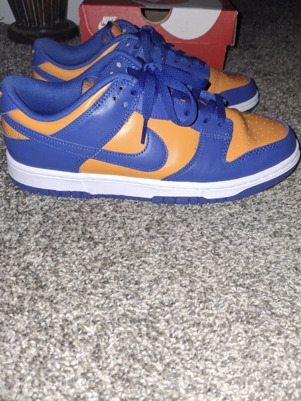 Nike Mens Low-Top Sneakers in Blue and Orange Size 9 - Picture 4 of 5